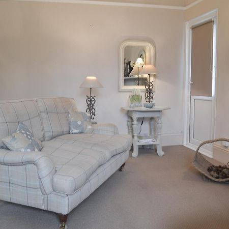 Broomleasowe House Whittington  ภายนอก รูปภาพ