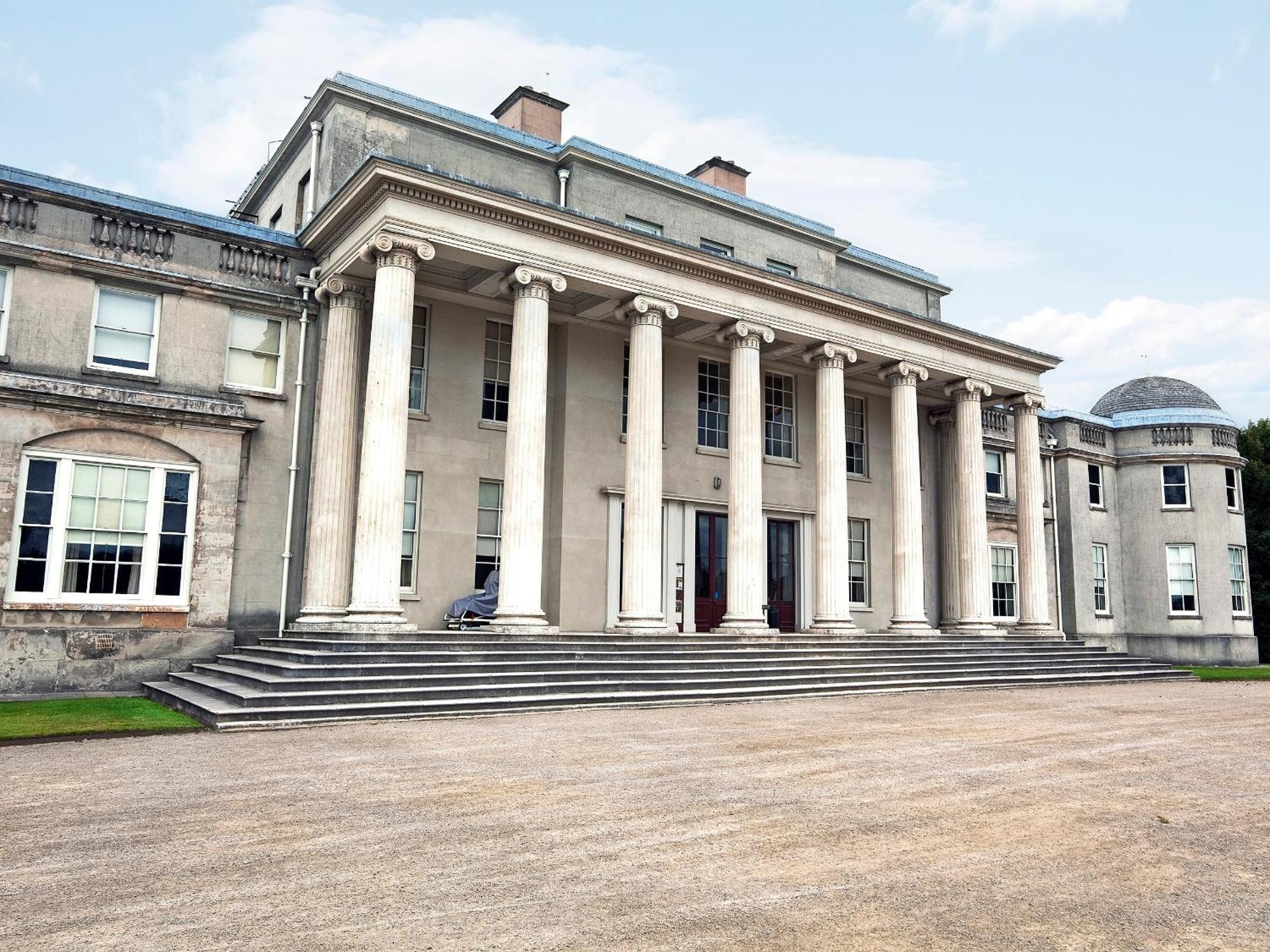 Broomleasowe House Whittington  ภายนอก รูปภาพ